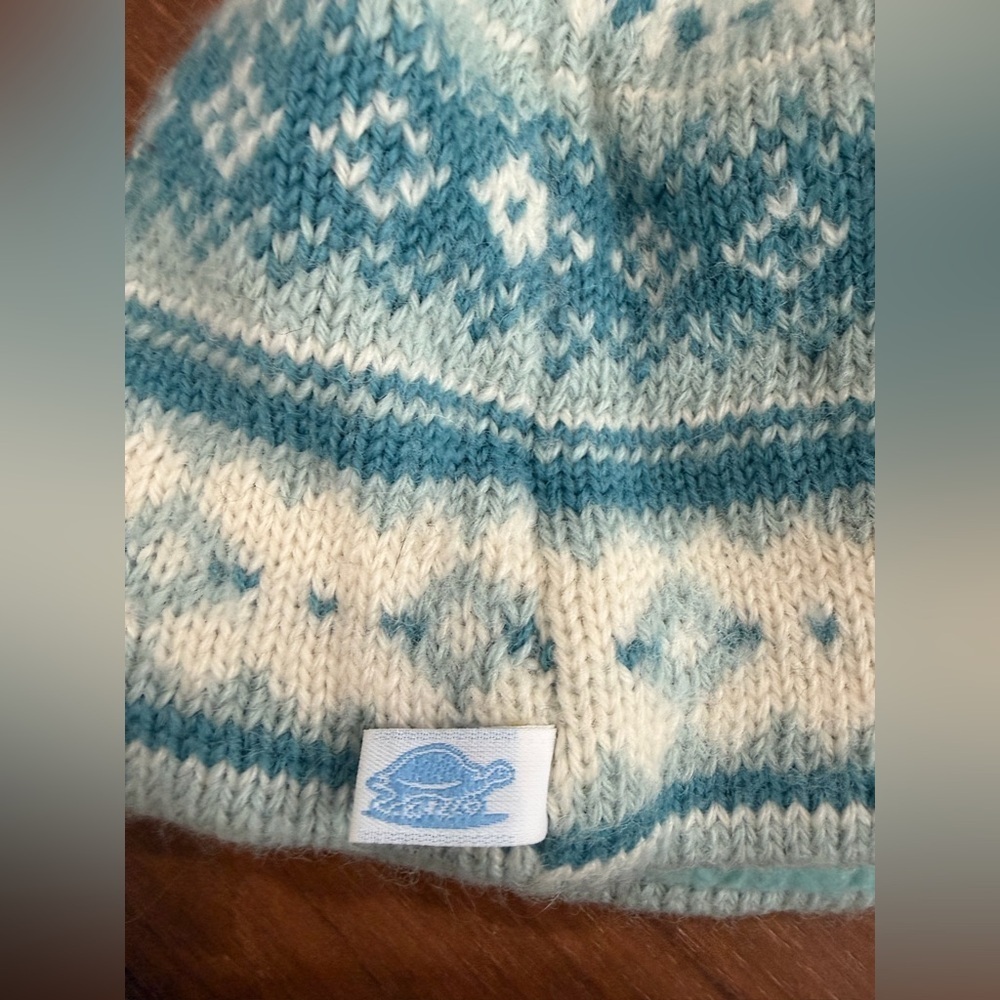 Turtle Fur knitted winter hat beanie blue and white small wool made in USA - Picture 5 of 5